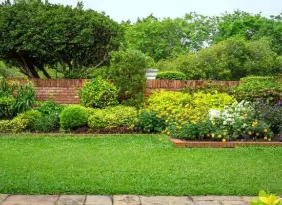 landscaping services Heuvelton